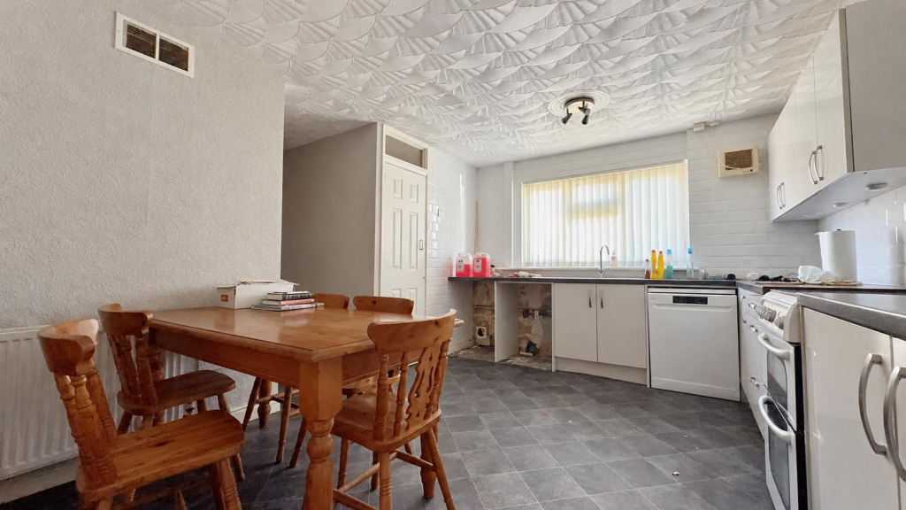 House in Knowsley, Whiston - View 4