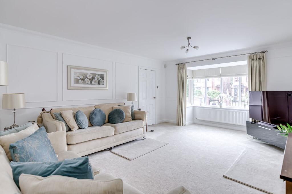 Chorley Road, Standish, WN1 - View 2