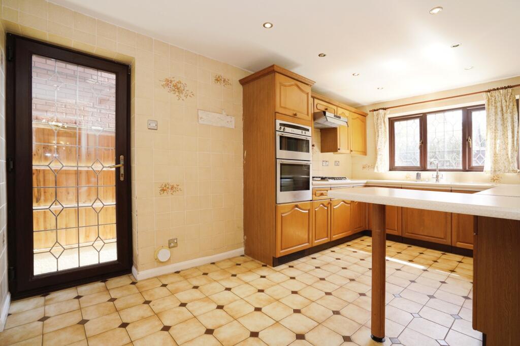 Rotherfield, Luton, LU2 photo 4