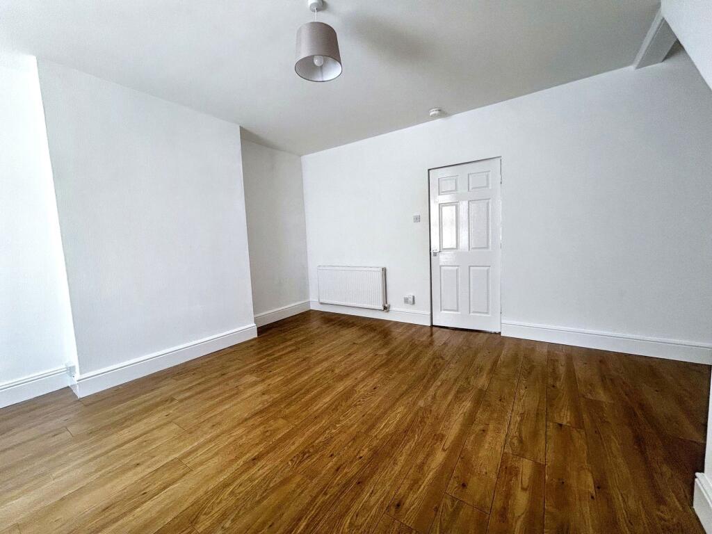 House in Newcastle upon Tyne - View 4