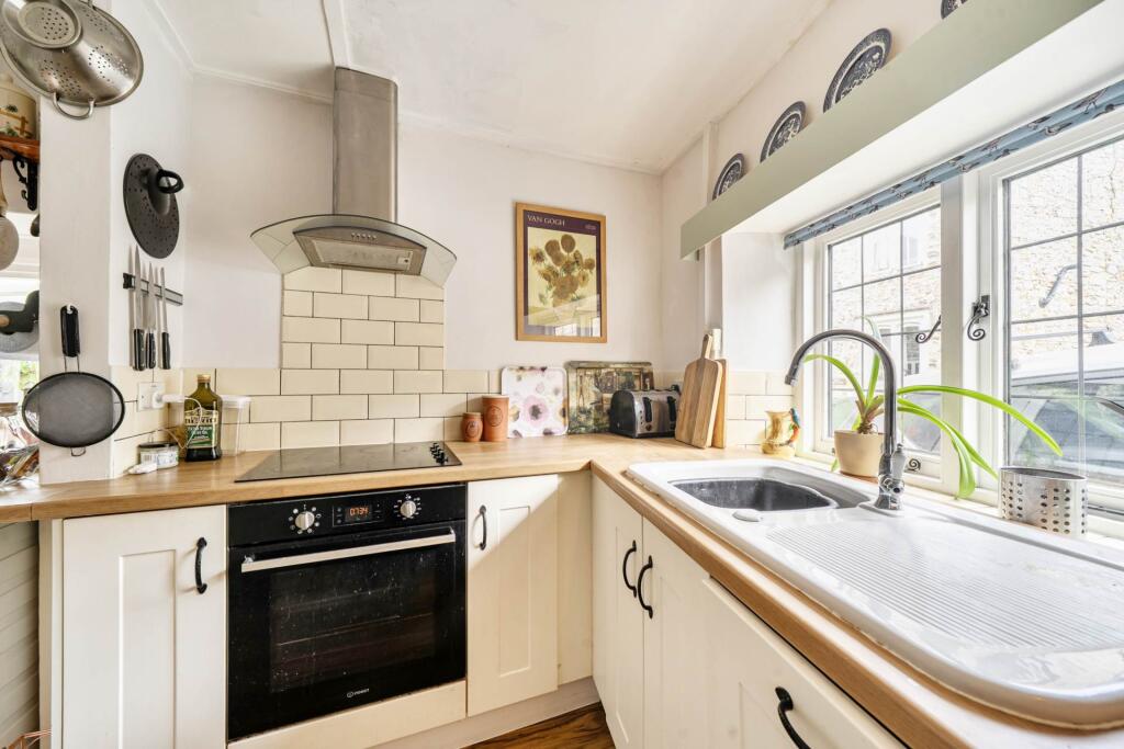 House in East Devon, Colyton - View 5
