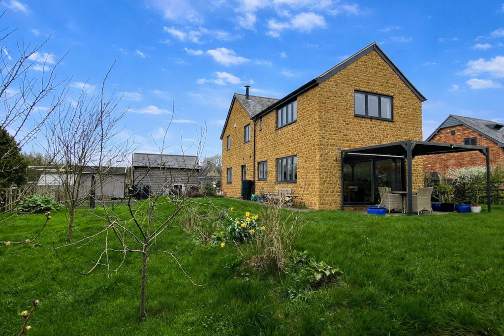 5-bed detached on Higher Street, Bridport, £750,000