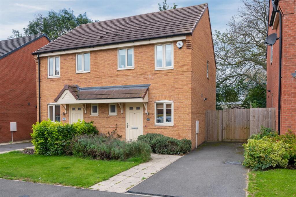 Main image of property: Convent Drive, Stoke Golding, Nuneaton