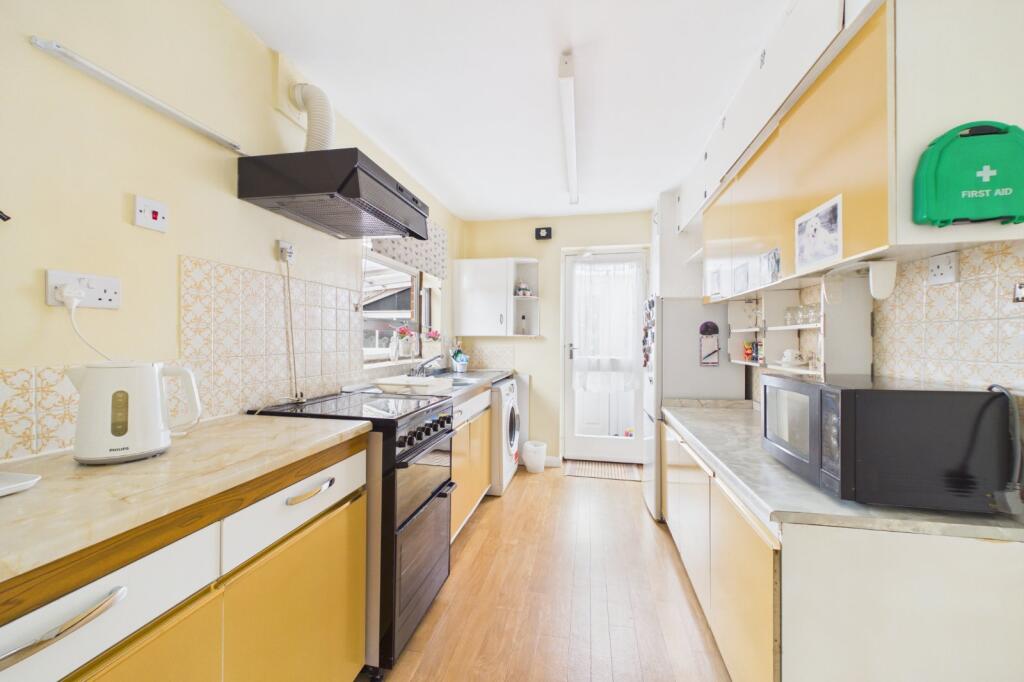 House in Reading - View 4