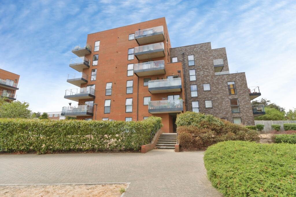 Main image of property: Larner Road, Erith, DA8