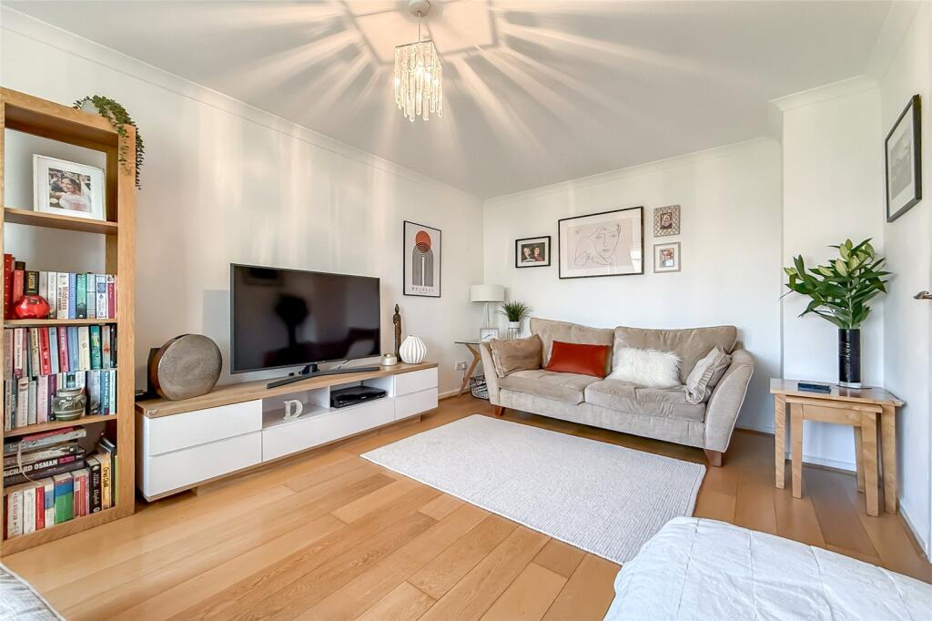 Additional image 18 of Knowle Drive, Harpenden, Hertfordshire, AL5