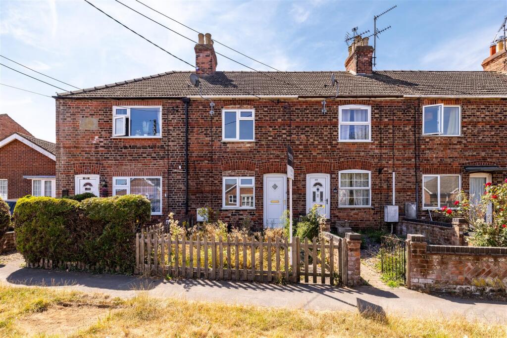 Main image of property: Fishtoft Road, Boston