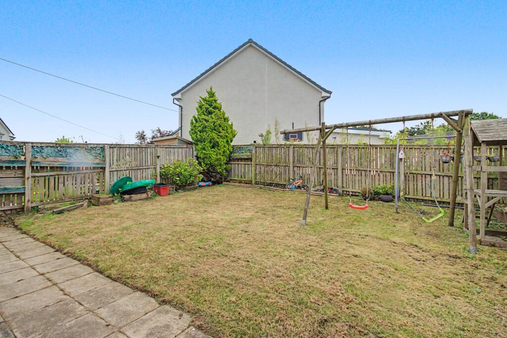 1 Troon Walk, Kilmarnock, KA1 2PU photo 4
