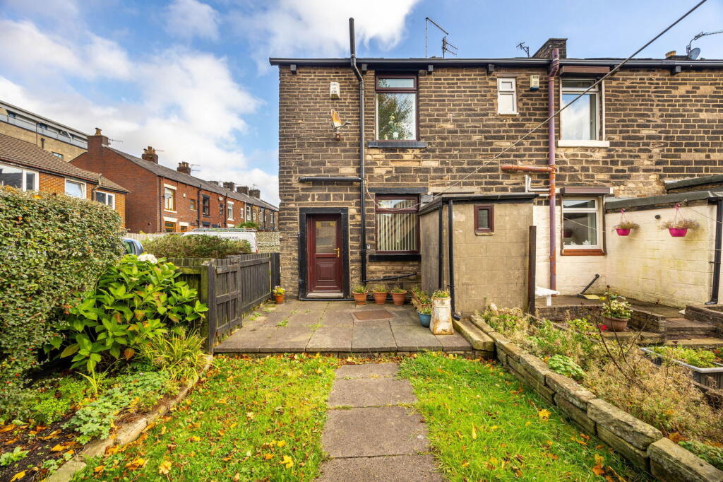 Shepley Street, Lees, Oldham photo 3