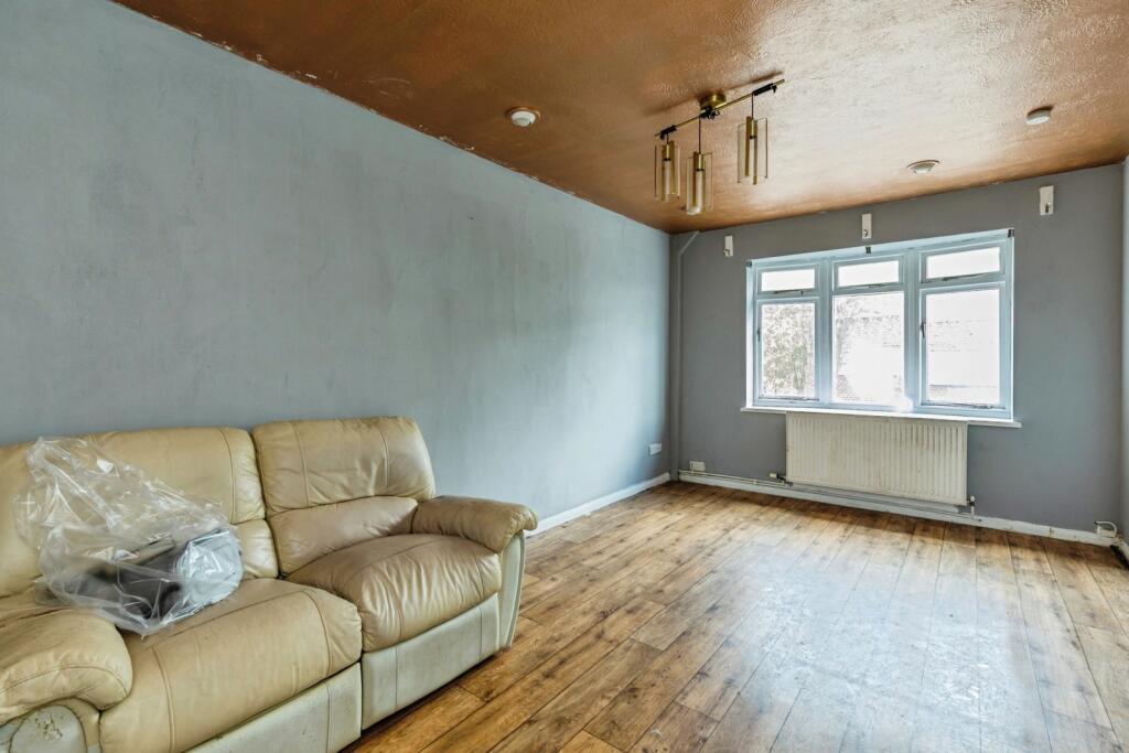 Main image of property: Skinner Street, Gillingham, Kent, ME7