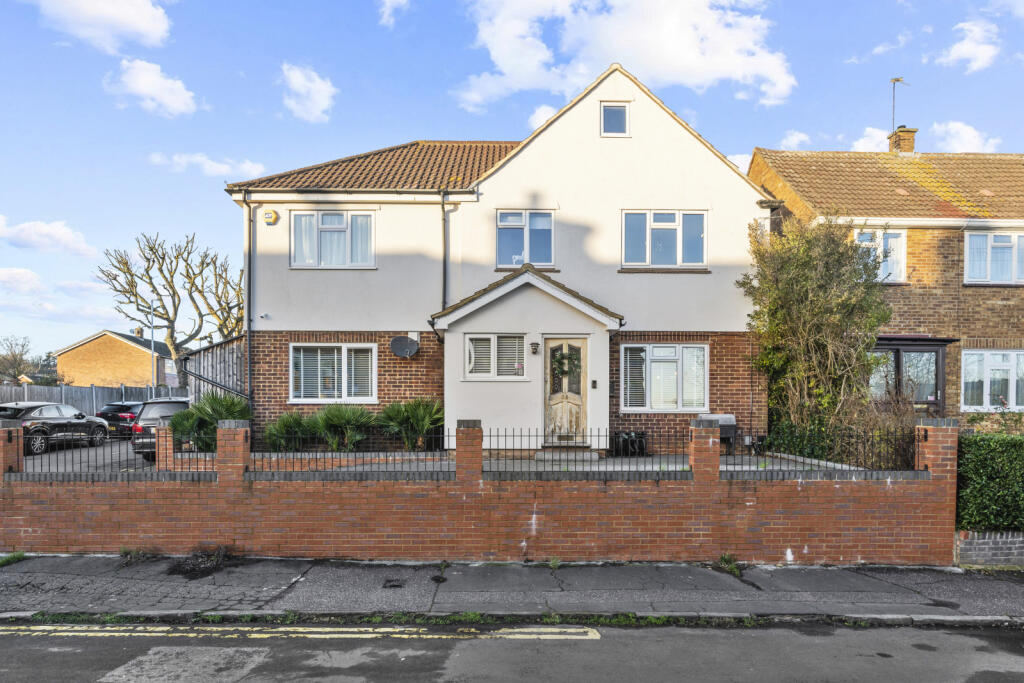 Main image of property: Allnutts Road, Epping, Essex, CM16