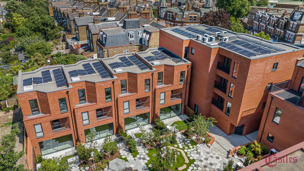 Main image of property: 14 Dixon House, N8