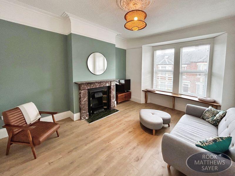 Apartment in Newcastle upon Tyne - View 4