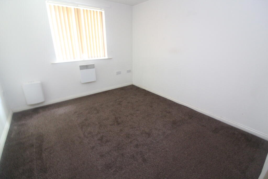 20 Breccia Gardens, St. Helens, Merseyside WA9 1SB photo 5