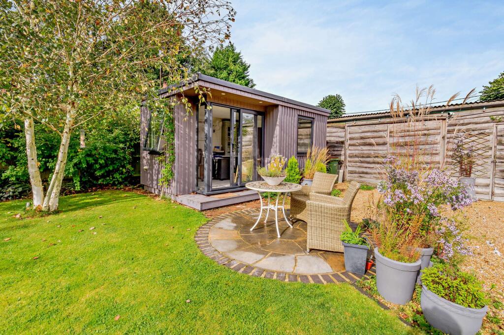 Brighton Road, Shermanbury, RH13 - View 5