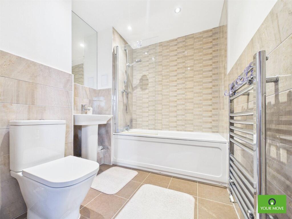 Apartment in London - View 5