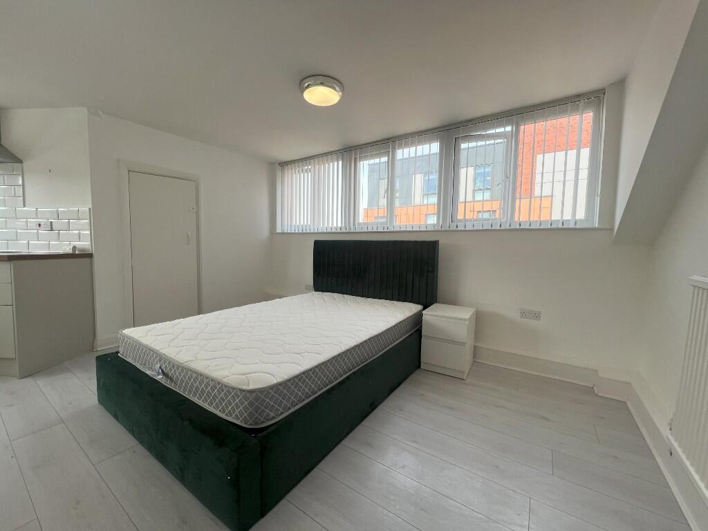 Main image of property: Raglan Road, Leeds, West Yorkshire, LS2