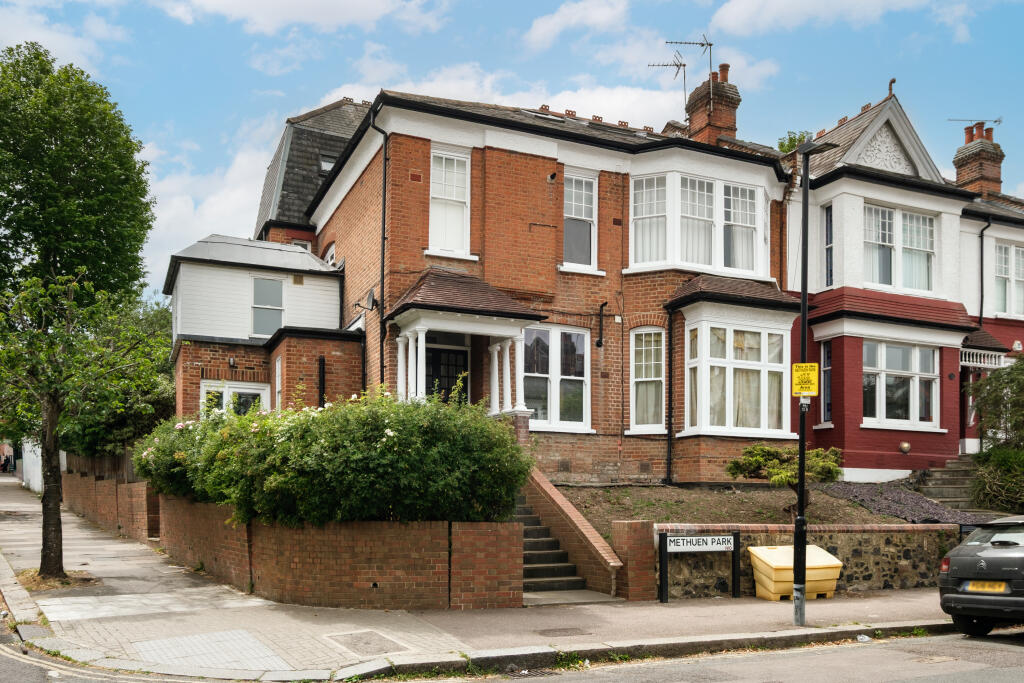 Main image of property: Methuen Park, London, N10