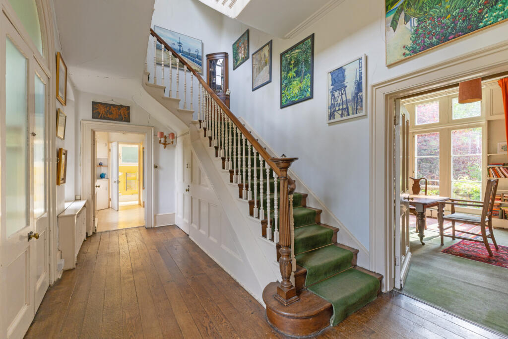 House in Bath - View 4
