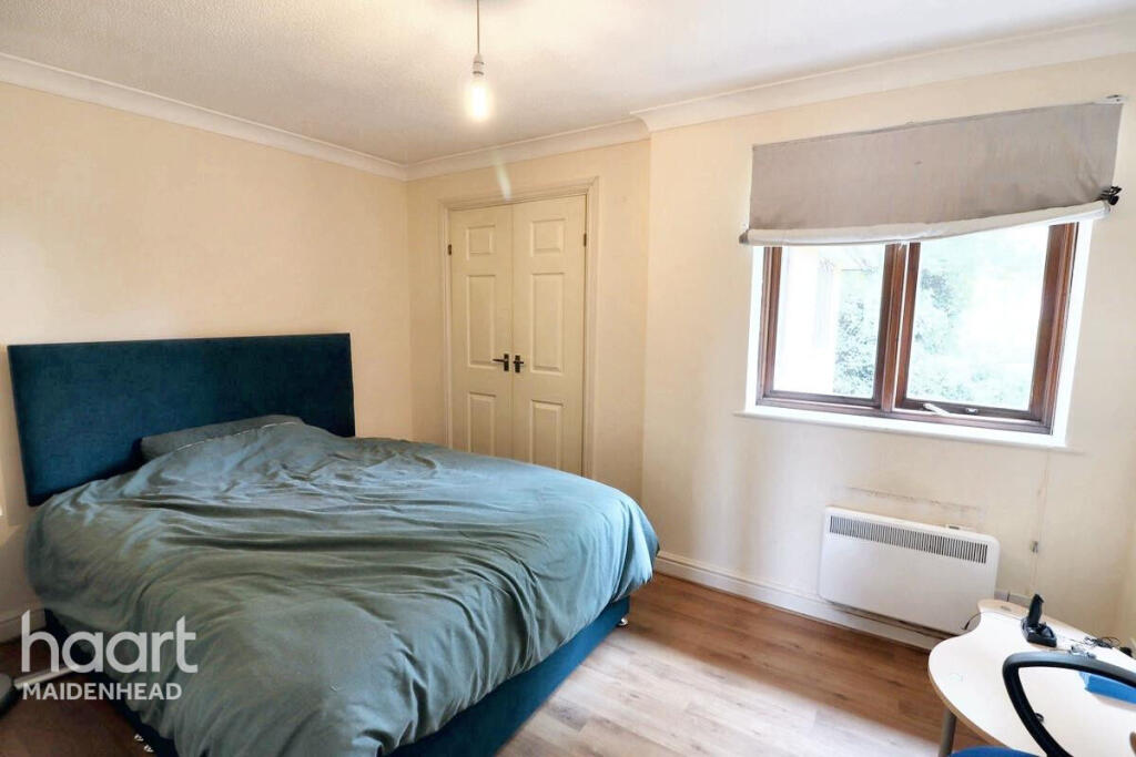 Main image of property: Lindores Road, Maidenhead