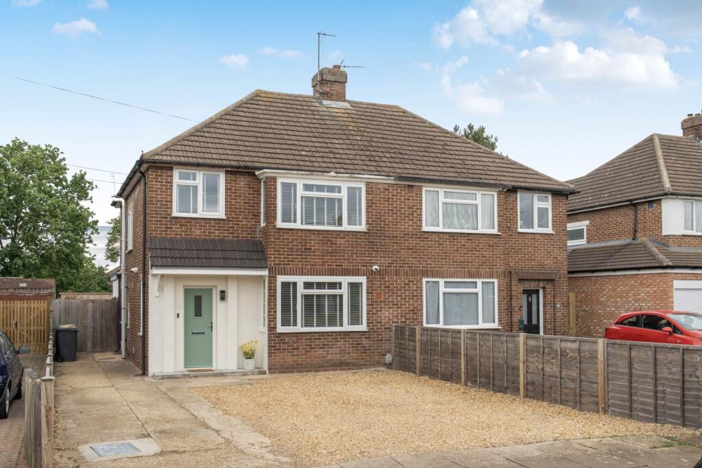 Main image of property: Aylesbury Road, Bedford