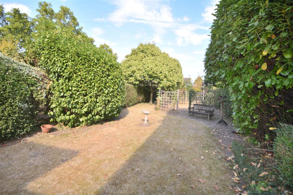 House in Derby, Mickleover - View 4