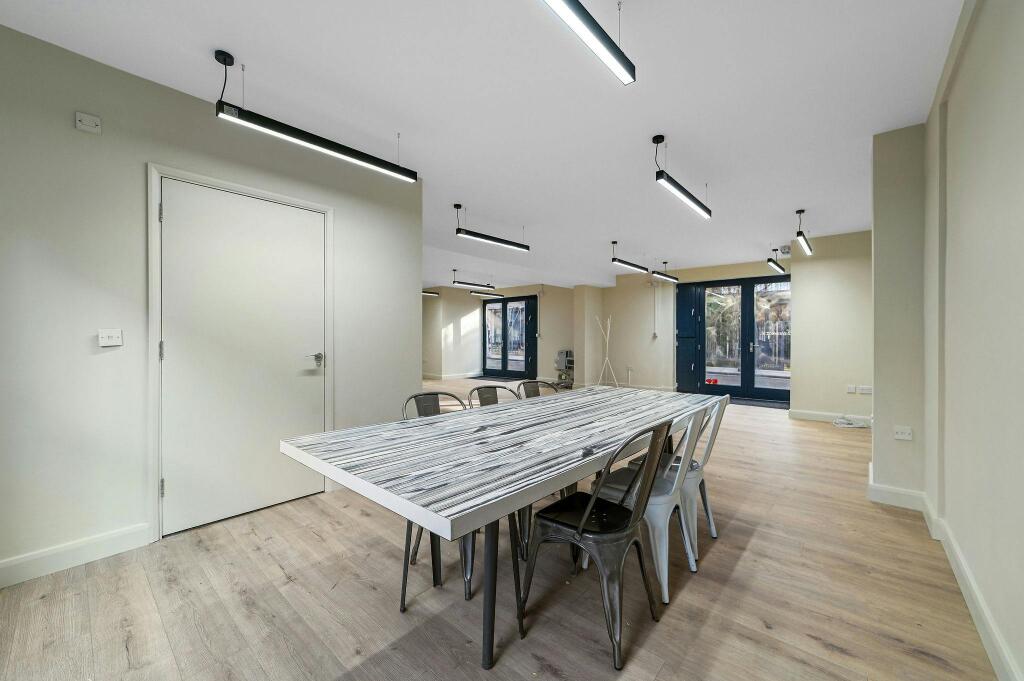 BH-BC-12WatersonStreet-5.JPG