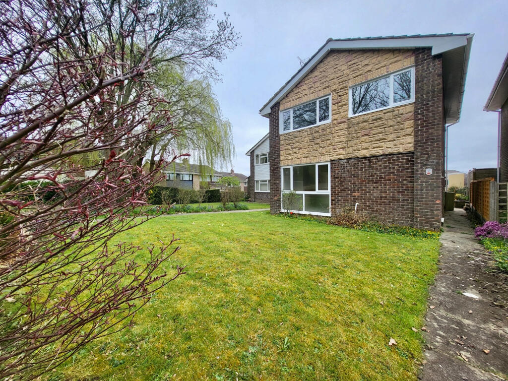 Main image of property: Robin Way, Chipping Sodbury, Bristol