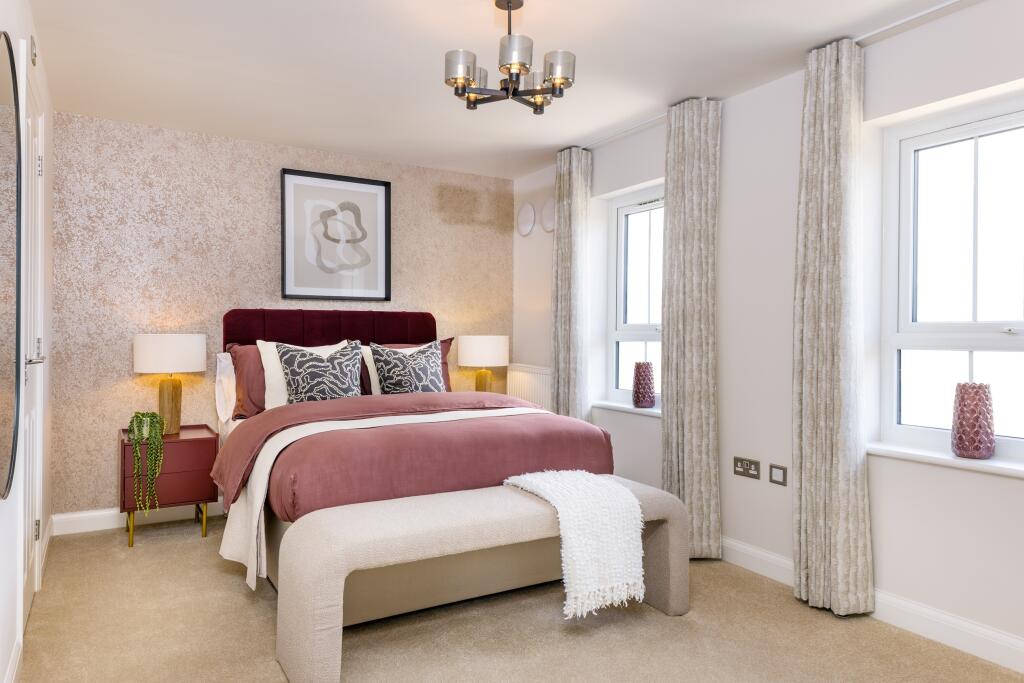House in Wroughton, Swindon - More