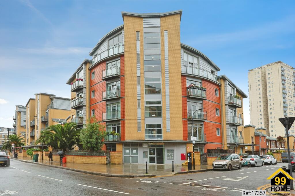 1-bed flat on Ismailia, 20 Townmead Road, Fulham, London, SW6, £270,000