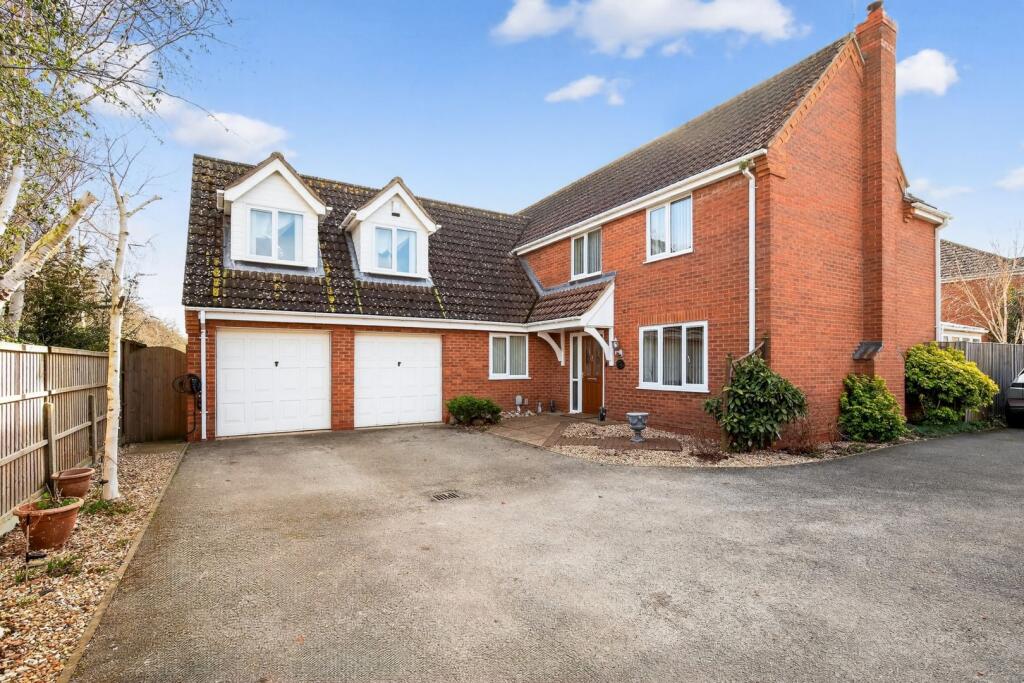 Main image of property: Greenacres Drive, Boston, PE21
