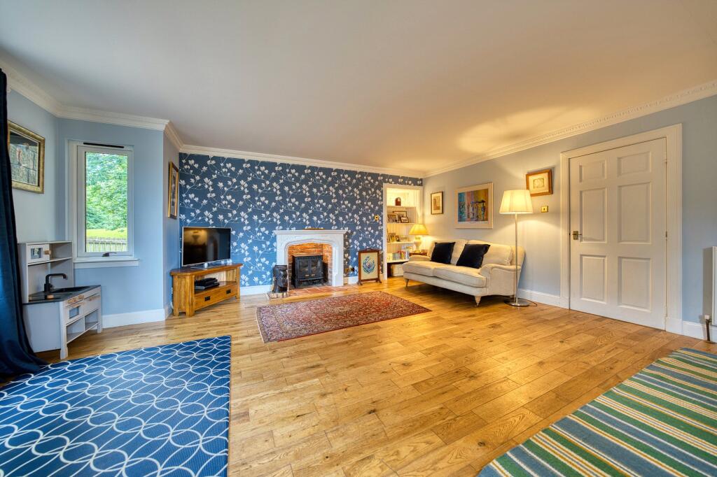House in Bearsden, Castlehill, East Dunbartonshire - View 4