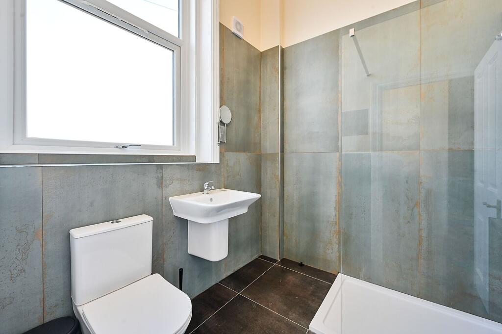 4 bedroom terraced house for rent