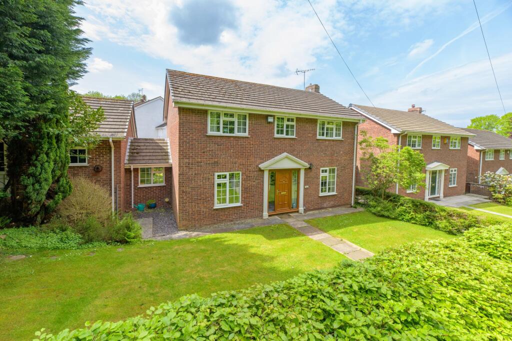 Main image of property: Red Lane, Frodsham, WA6