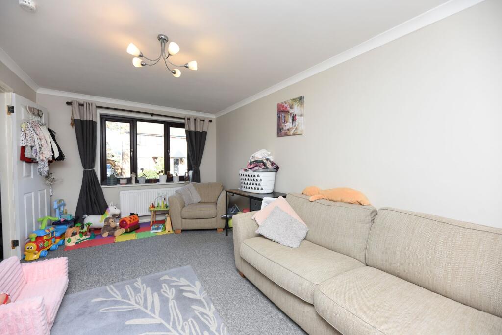 House in Huntingdonshire, Stukeley Meadows - View 2