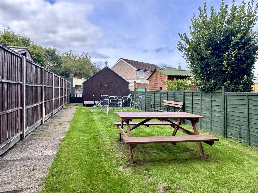 Furnham Road, Chard, Somerset, TA20 photo 3