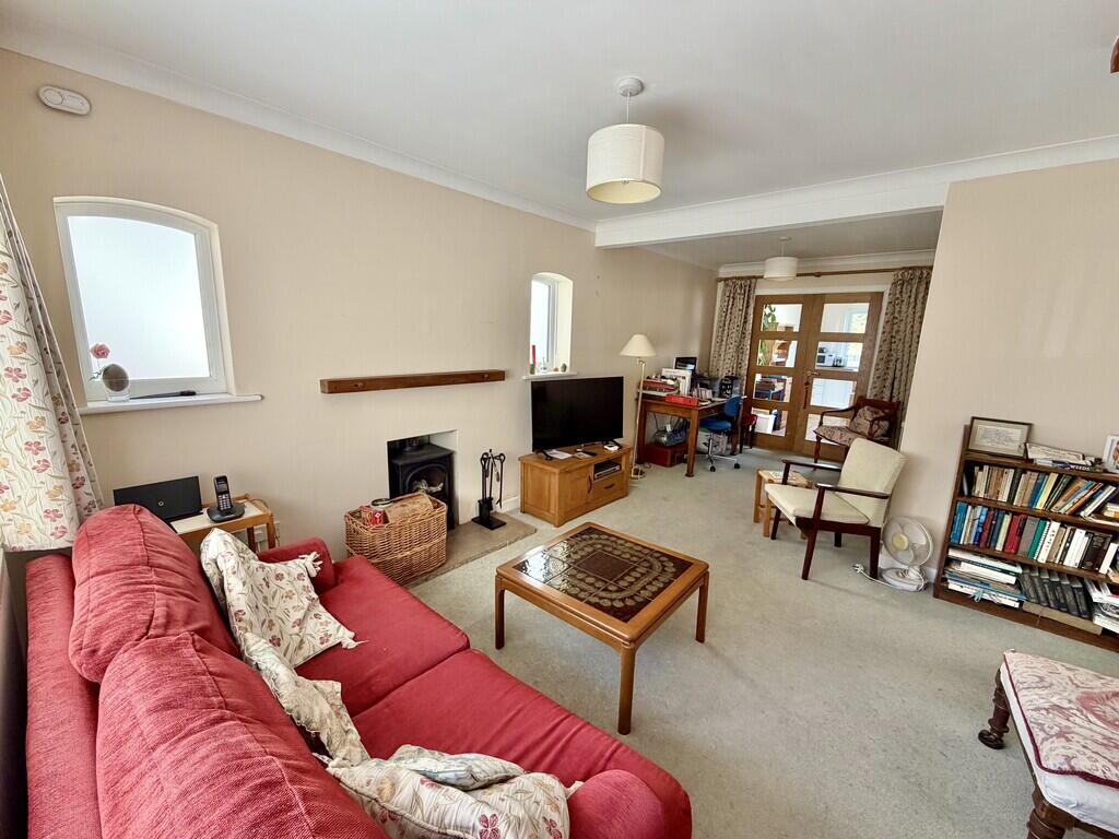 Abbotsbury Road, Broadstone photo 5