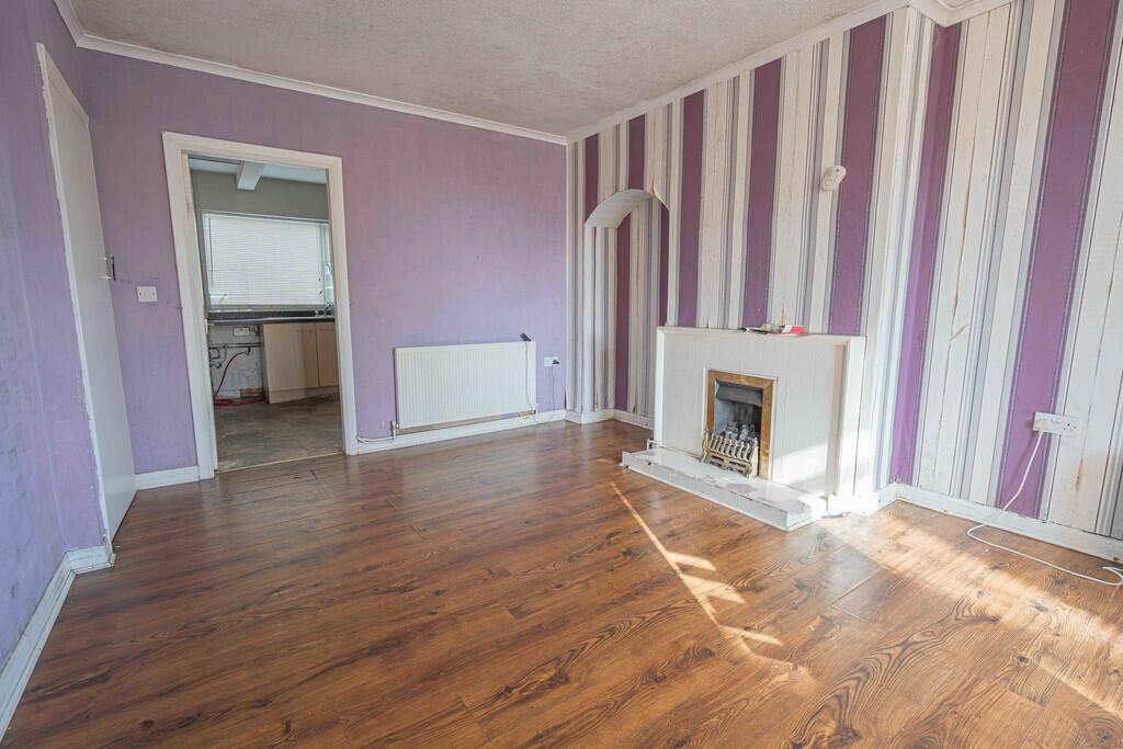 Bradford Crescent, Birmingham photo 3