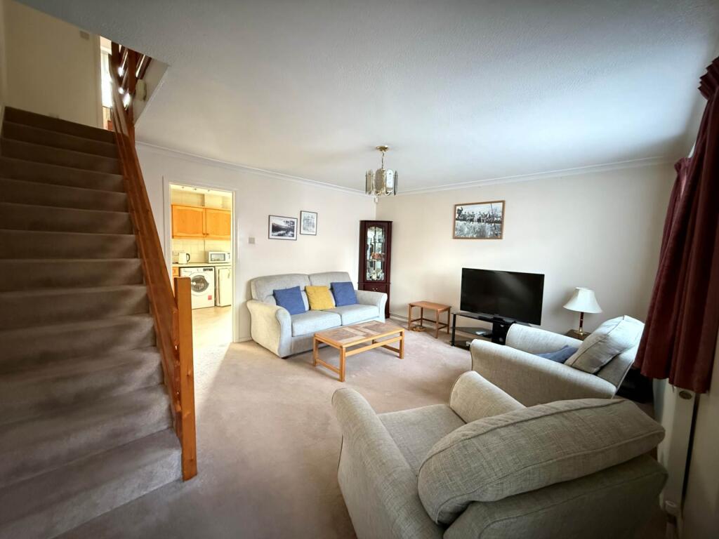 Wroxham Road, London ** VIDEO & 3D FLOORPLAN AVAILABLE ** photo 3