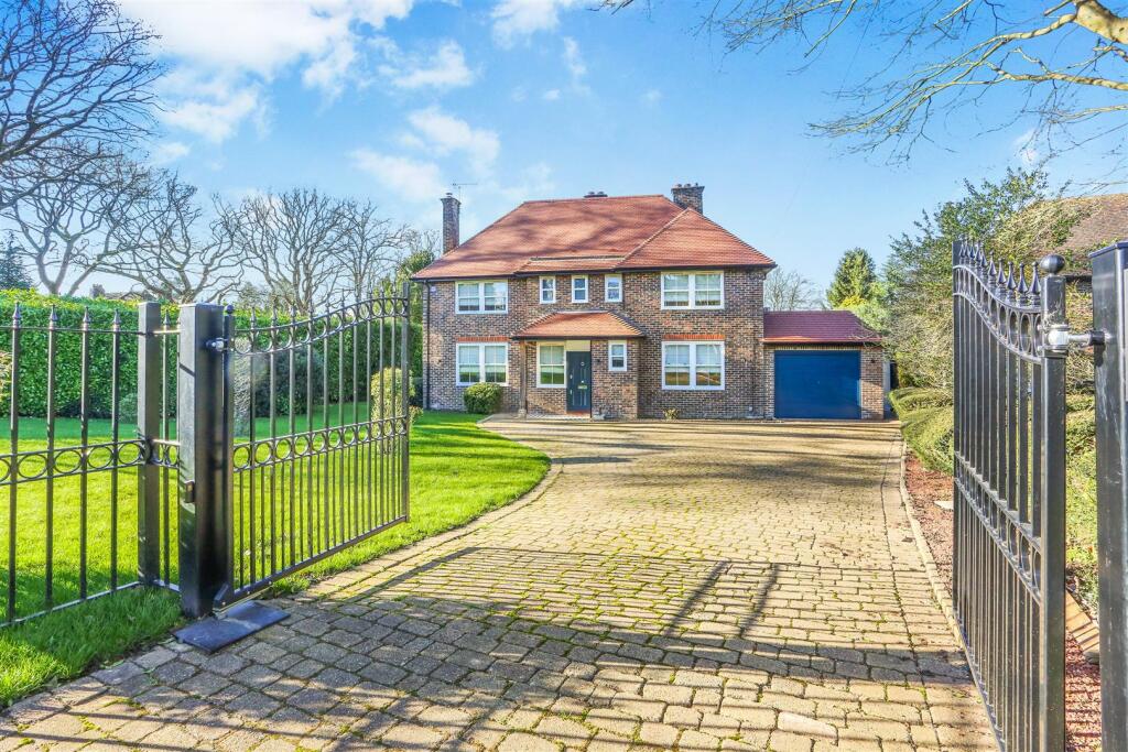 Main image of property: The Glade, Kingswood, Tadworth