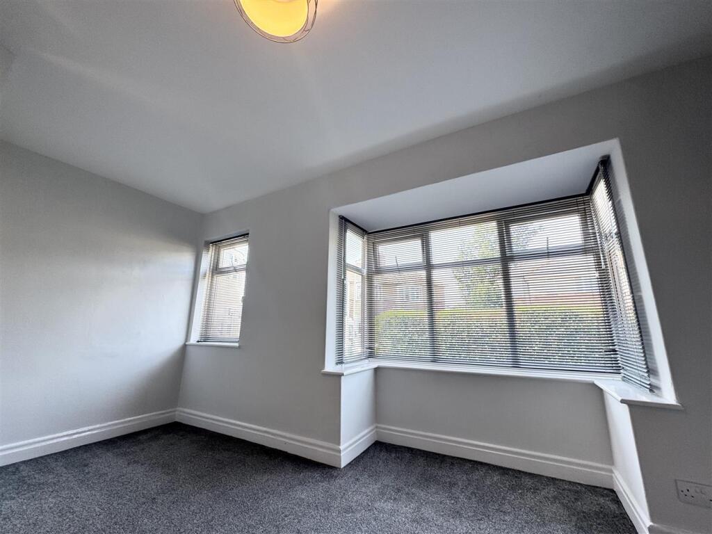 House in Darlington, Eastbourne - View 5