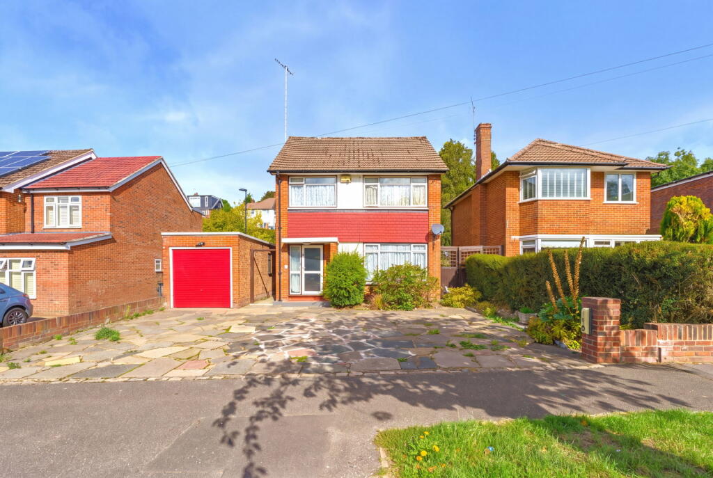 Main image of property: Mitchley Avenue, South Croydon, CR2