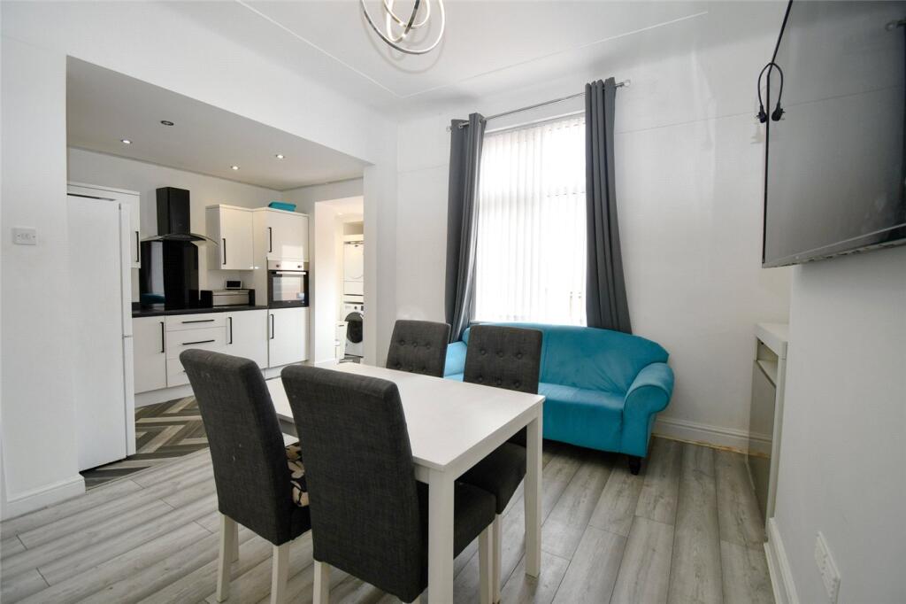 House in Birkenhead, Claughton - View 2