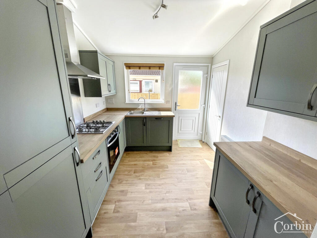 Additional image 5 of New Road, Bournemouth, BH10 7