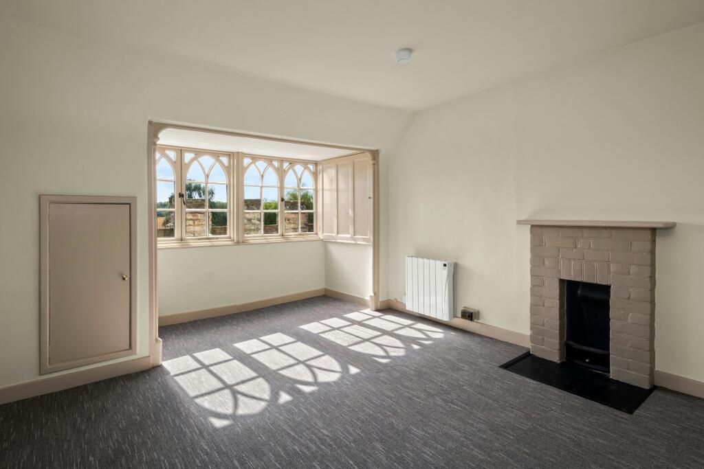 Pelician Suite Room 8