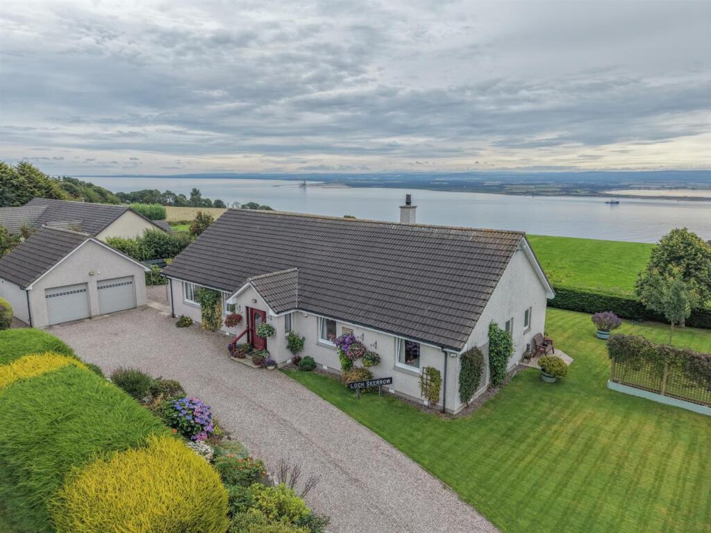 House in Fortrose, Highland - View 2
