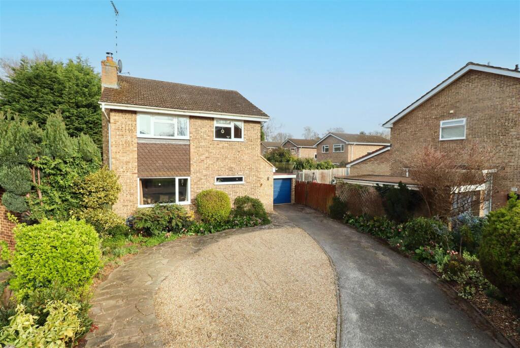 Main image of property: Shaldons Way, Fleet
