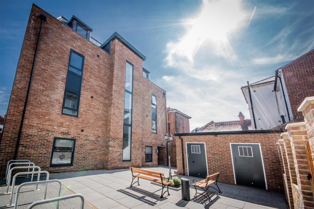 Main image of property: Lansdowne Street