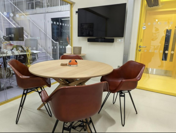 Meeting room 1.png