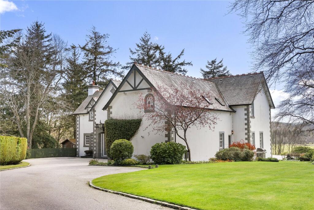 Main image of property: Woodburn House, 263C North Deeside Road, Milltimber, Aberdeenshire, AB13 0HD